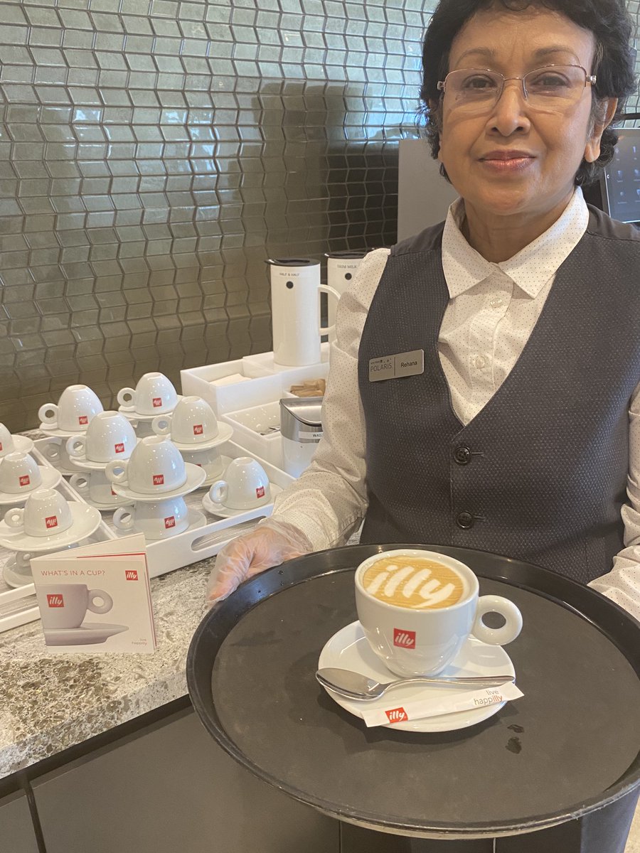 liztrain50's tweet photo. Celebrating International Coffee Day with Illy - cocktails and snacks! ☕️ 🍸 🇮🇹 ⁦@weareunited⁩ https://t.co/hGlNK3F8BG