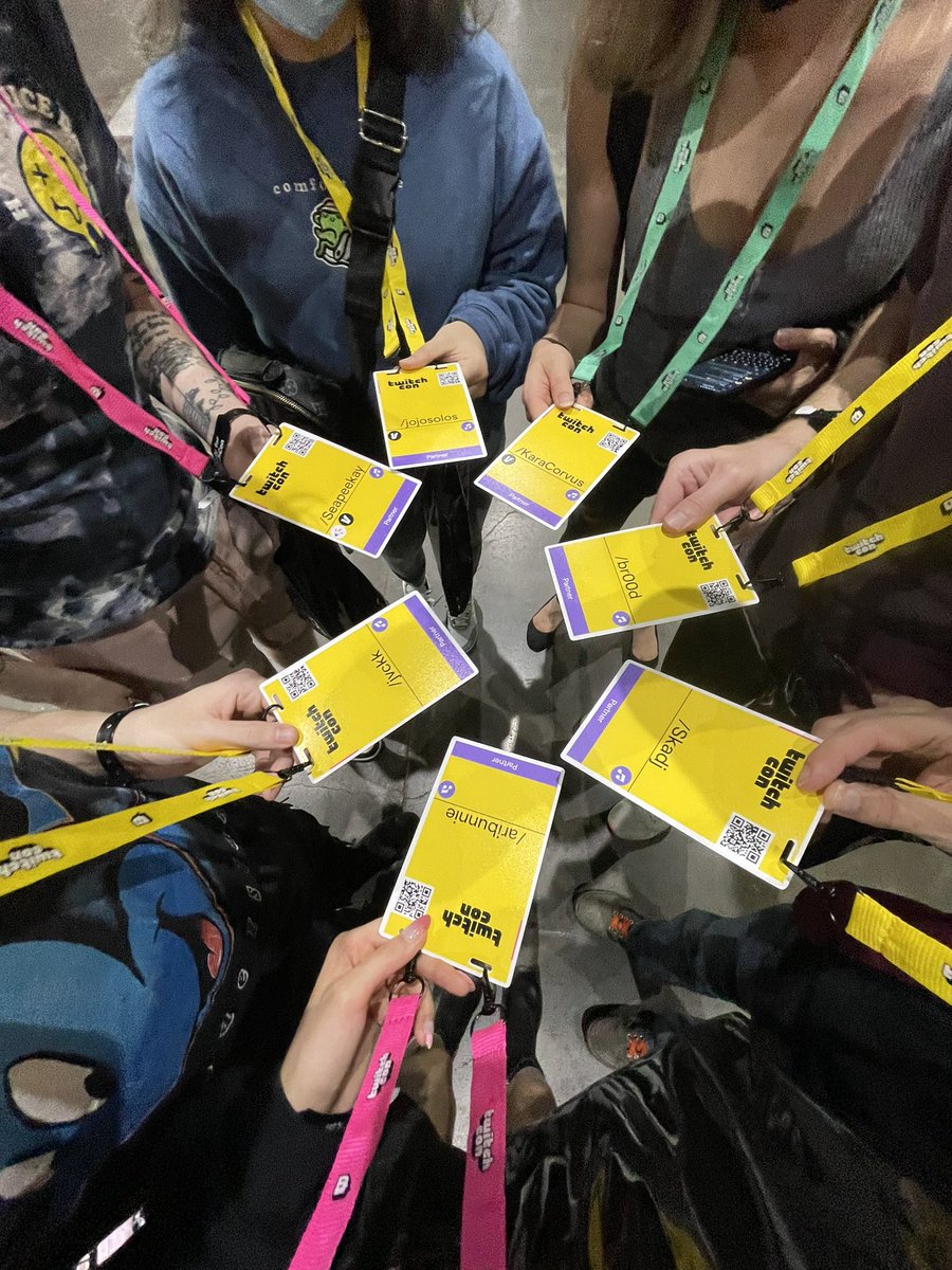 Jojosolos on twitter twitch convention let s get it started 