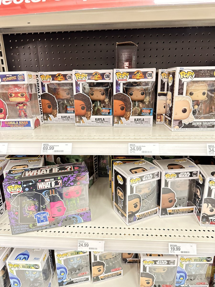NDePoppin's tweet image. What I found at my local Target today. NYCC Exclusives is sitting on the shelf. Too bad they didn’t have Groot  #Funko #FunkoPop #FunkoNYCC2022