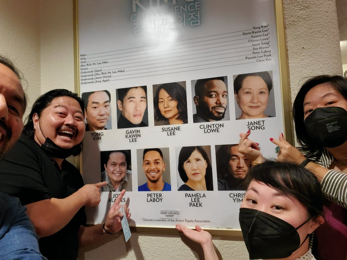 AAPlay's tweet photo. Went all the way down to @Lagunaplayhouse with Artists at Play friends to support Janet Song and the cast of KIM'S CONVENIENCE, directed by Jon Lawrence Rivera. Love how theatre brings us together! #AAPCommunity https://t.co/U3Oit9lMQK