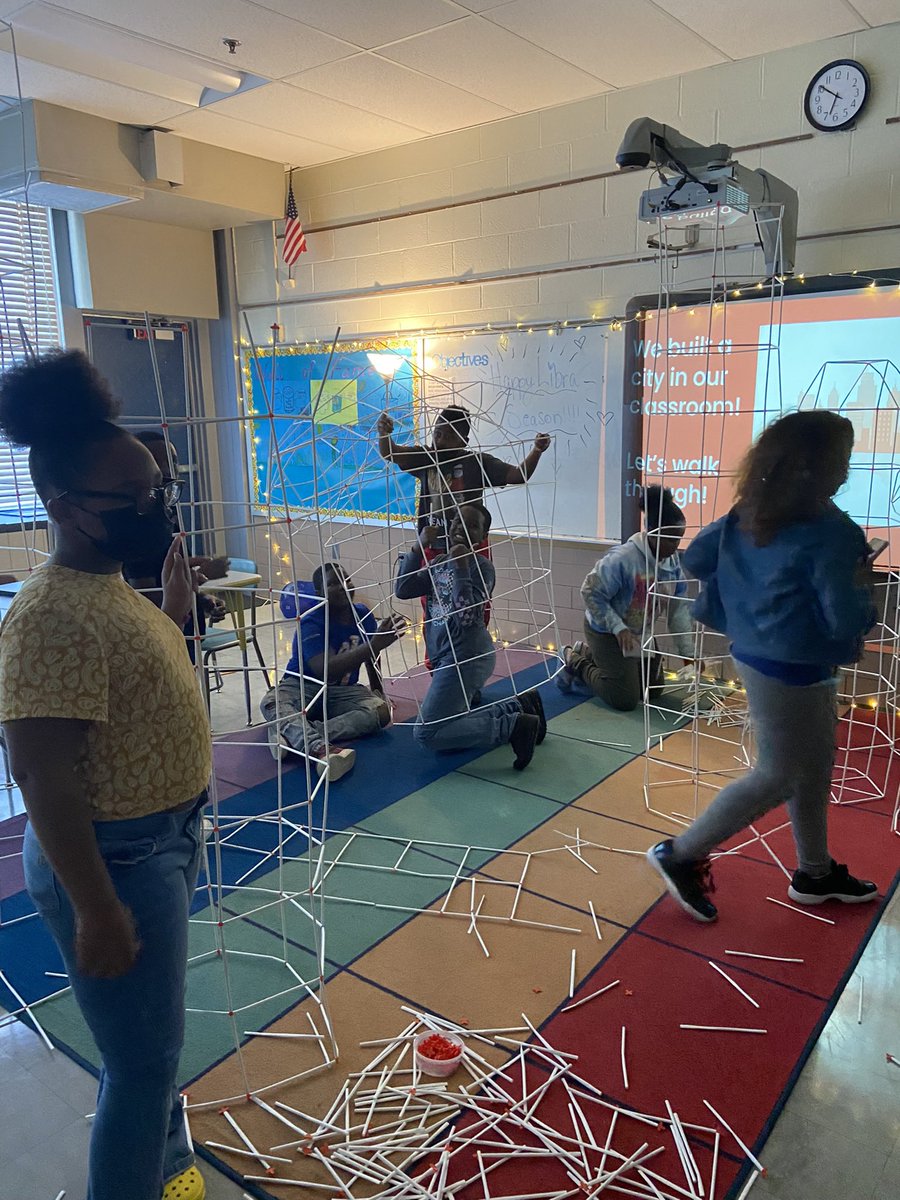 HalsteadAcademy's tweet photo. What a week! We were so lucky to have @futuremakerkids come to Halstead and learn with our students!! Our kiddos LOVED their experience ๐๐ค #HalsteadProud https://t.co/UzxV9NTZJZ