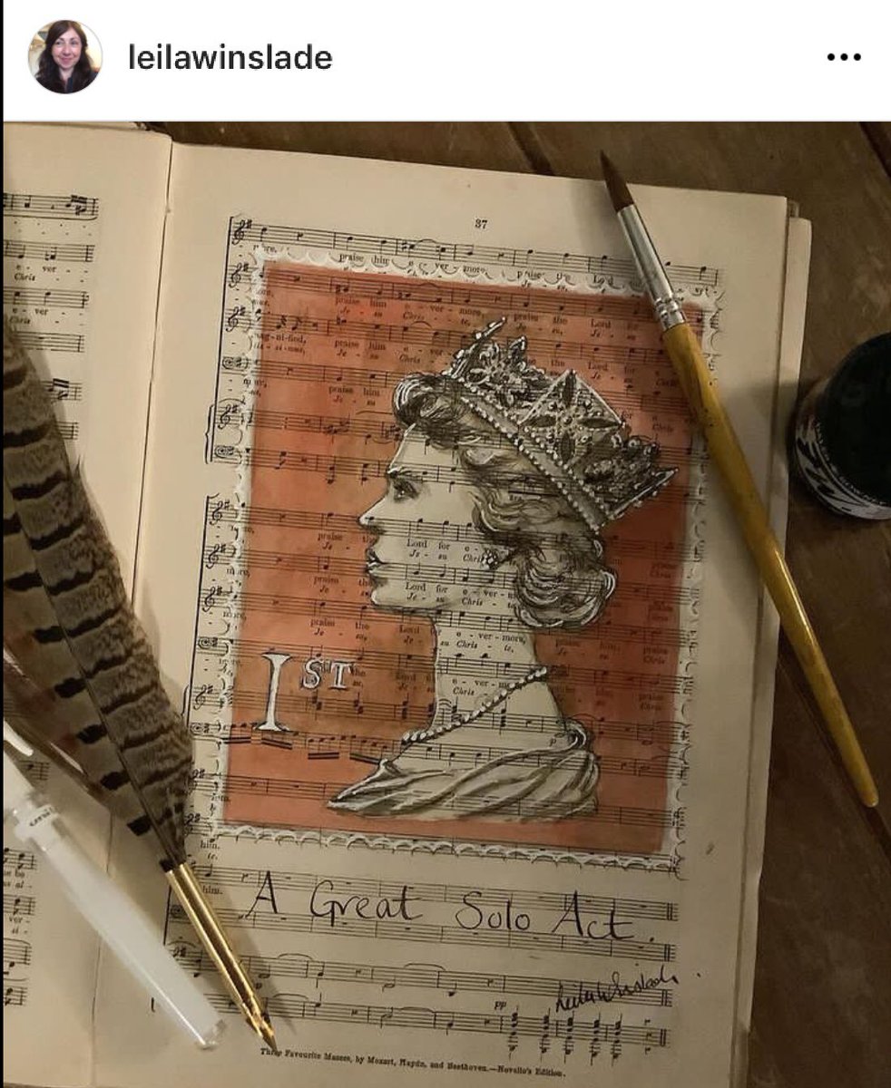 A great solo act. First class in fact. 😊😉 #QueenElizabethII #london #londonart #nationaltreasure #firstclass #QueenElizabethIIMemorial #british #art