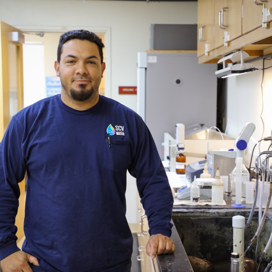 scv_water's tweet photo. As we continue to celebrate #WaterProsWeek, we want to introduce Edgar Lugo, our newest Water Treatment Plant Operator! He helps monitor & control the operation of our treatment plants and distribution systems. Thank you, Edgar! #CAWaterWeek #EssentialWorkers #ThankWaterPros https://t.co/QNBwZJM97X