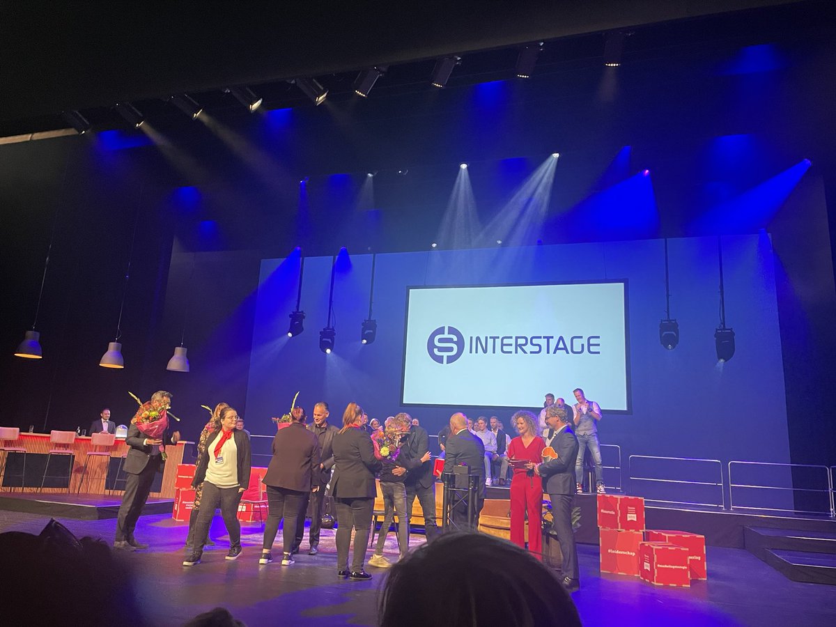 marrie75's tweet photo. Wat was het een gave avond! #dovhj https://t.co/rb7IaafsFv