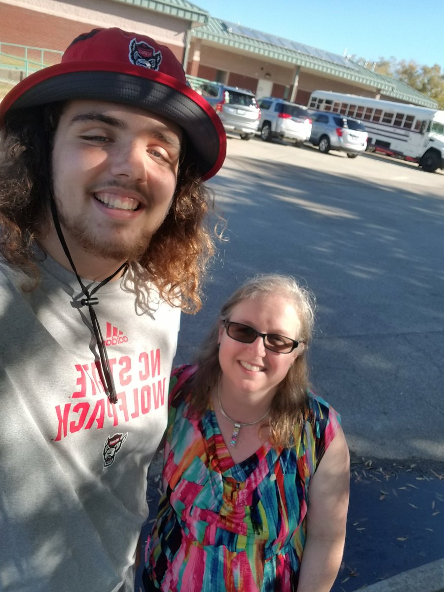 comelearnmore's tweet photo. So good to see Carter today!  I'll be cheering NC State football next year :) https://t.co/QP1anmEYTU