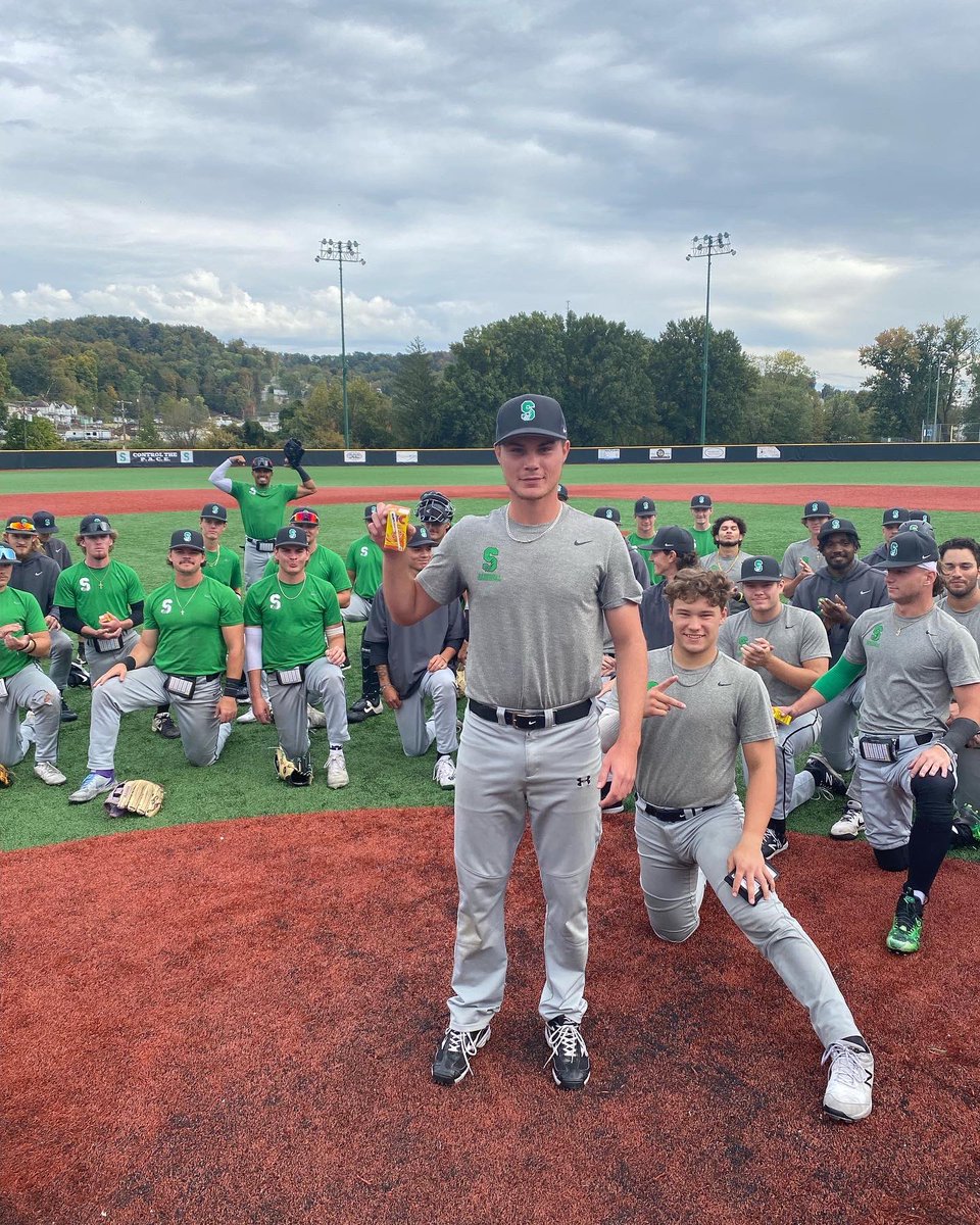 SalemBSBL's tweet photo. 🧃 Winners:
@collinccurry
Hayes Lightsey
Ethan Krakowski
Tyler Gump https://t.co/44dw6sazdG