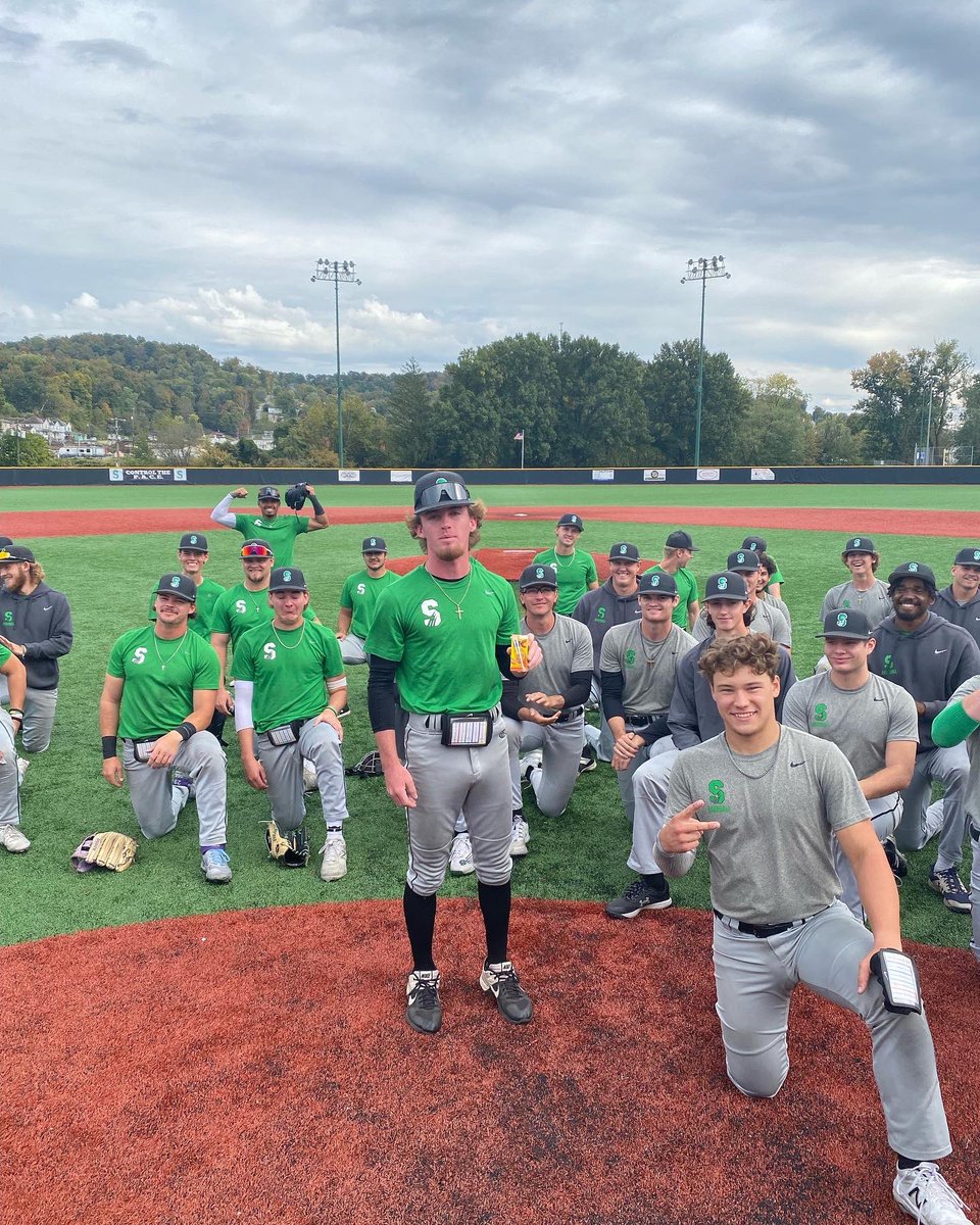 SalemBSBL's tweet photo. 🧃 Winners:
@collinccurry
Hayes Lightsey
Ethan Krakowski
Tyler Gump https://t.co/44dw6sazdG