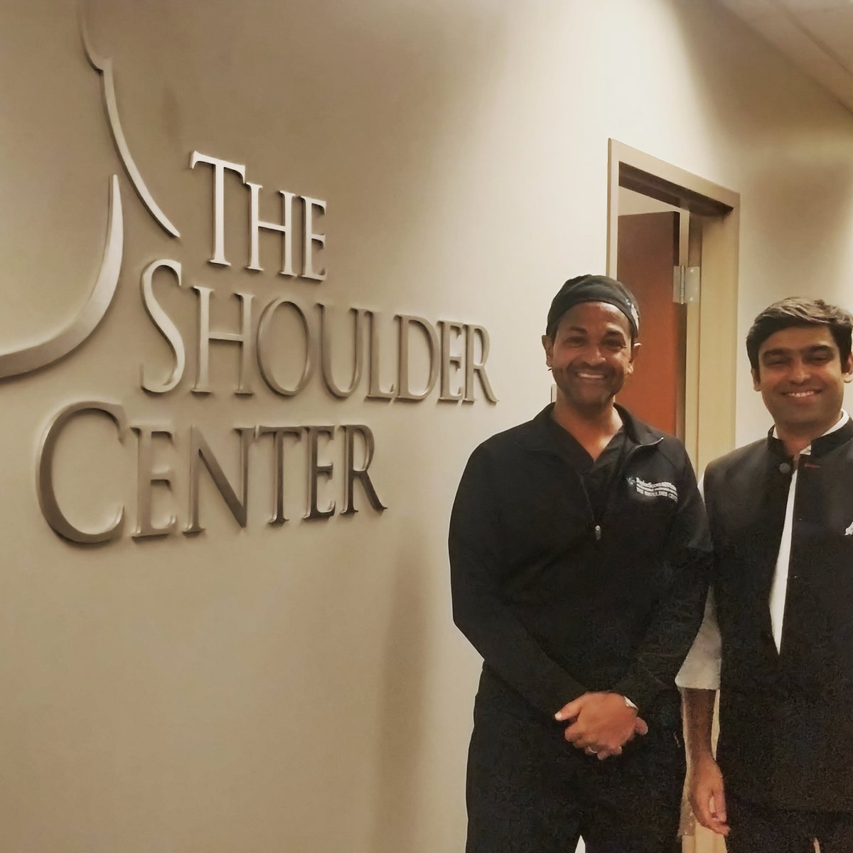 IASESBoard's tweet photo. As the inaugural IASES Traveling Fellowship wraps up, here are some highlights of @DesaiShoulder Dr. Chintan Desai's time with our surgeons from around the country. Thank you to all the mentors for making this a huge success!!

#IASES #orthotwitter #Orthopedics #Fellowship https://t.co/Qhp7DgR3Tf