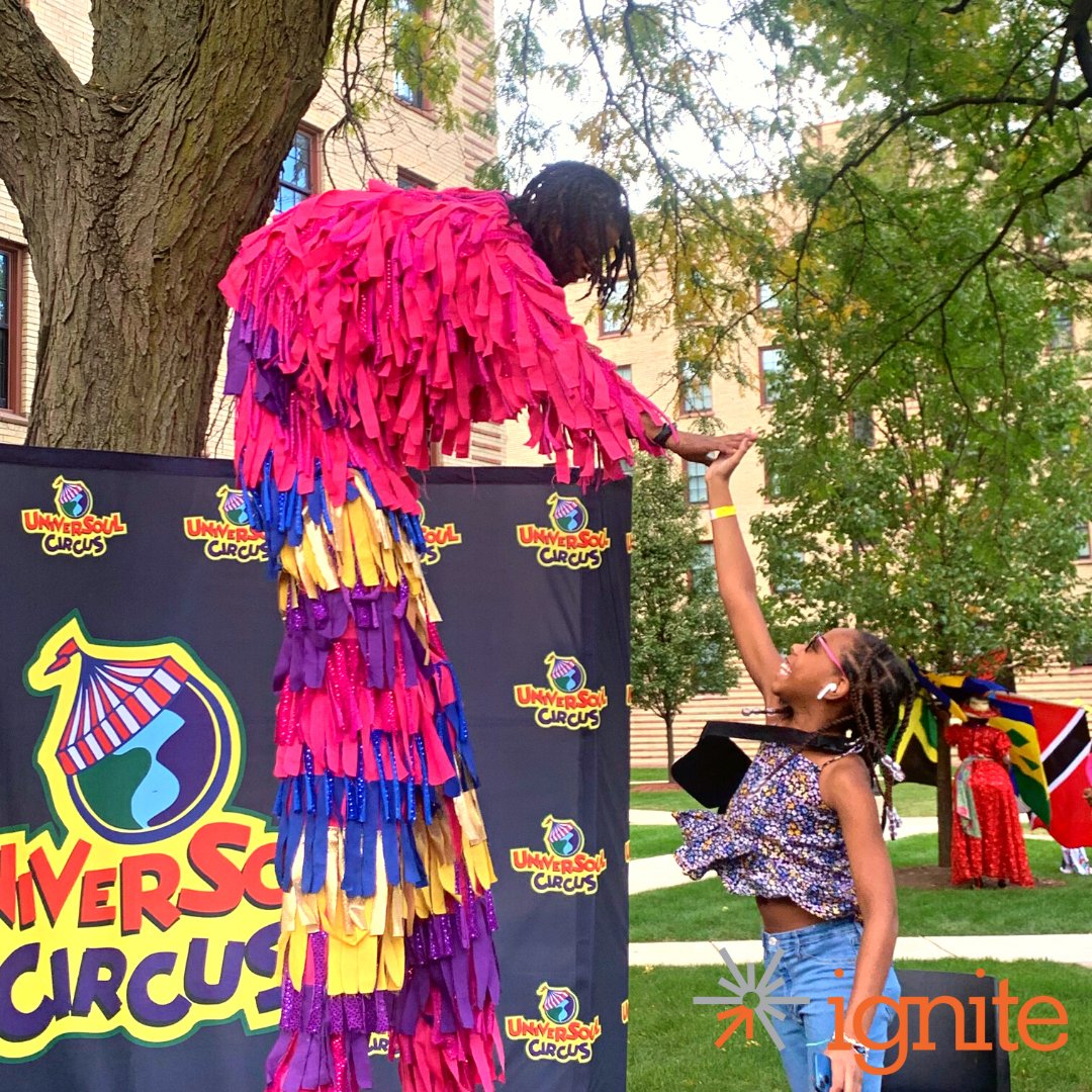ignite_promise's tweet photo. We were so excited to welcome @UniverSoulCirc to take over the Rosenwald courtyard yesterday! In partnership with @SocialWorks and @ChiUrbanLeague, we hosted this sneak peek event with dozens of performers, welcoming local families and community leaders #IgniteChicago https://t.co/pwe0wvpTYI