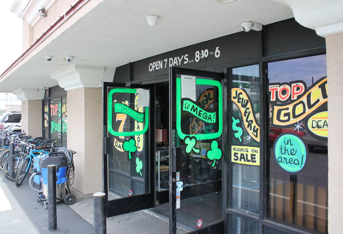 centralpawnshop's tweet image. At Central Mega Pawn you can find something you'll need or didn't know you needed. #everydaystuff. 💰👍

The best prices offered with valuables in store &amp;amp; also in our online e-shop. Browse and look around to shop or to see what you too can bring into pawn with us for top dollar.