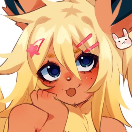 FluffyEvolution's tweet image. Fluffy cutie looking to have a good time.