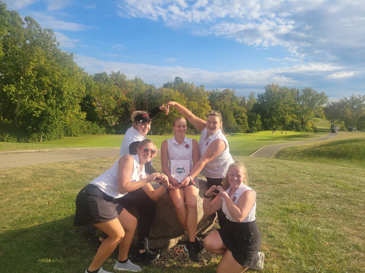 ladychiefs_golf's tweet photo. Congratulations to senior #TwitterlessKayla on qualifying for the DI District golf tournament. Her 84 came in as the number 2 individual qualifier for the Section.
She will tee off at 10:15 AM Wednesday, October 12 at Heatherwoode Golf Club!!
#Btheball https://t.co/QIcA1sW7EW