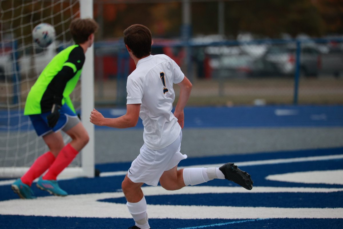 Isaac York. 2-0 Saline