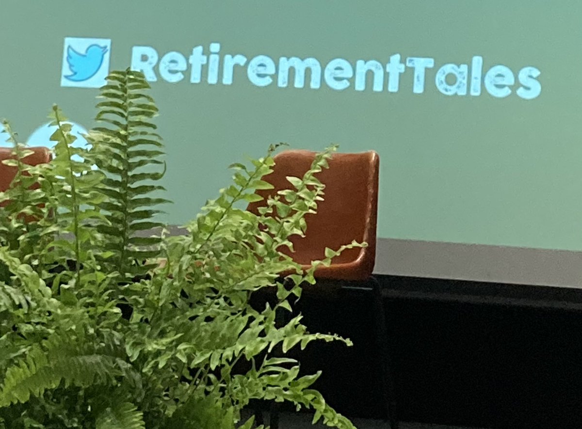 sarahwright1982's tweet photo. Interesting day @HTChatEvents lots of things to think about and try. Thank you @chrisdysonHT @phildenton81 @Jo_c_gray #HTChatEvents https://t.co/AnwdXEAaVA