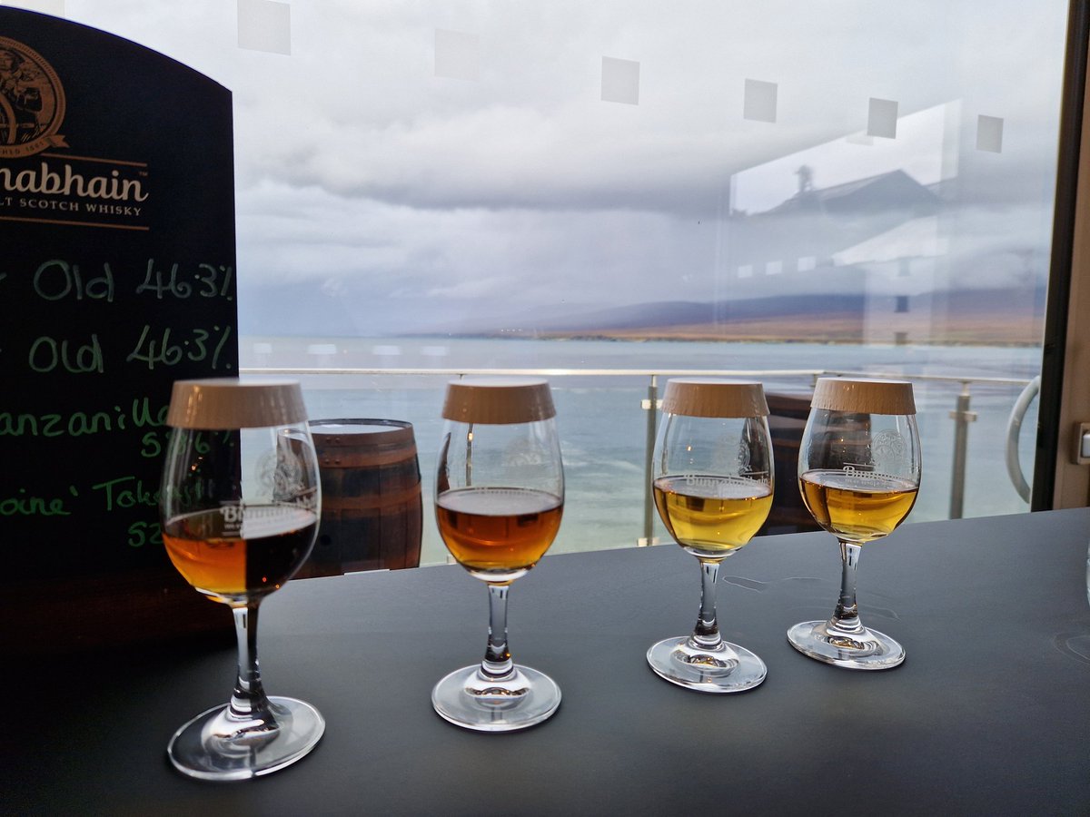 sidbart's tweet image. Academic research: flight of whiskies at Bunnahabain. l to r 12 year old, 18 year old, Manzanilla barrel (56.8% proof) Tokay barrel, plated (52%