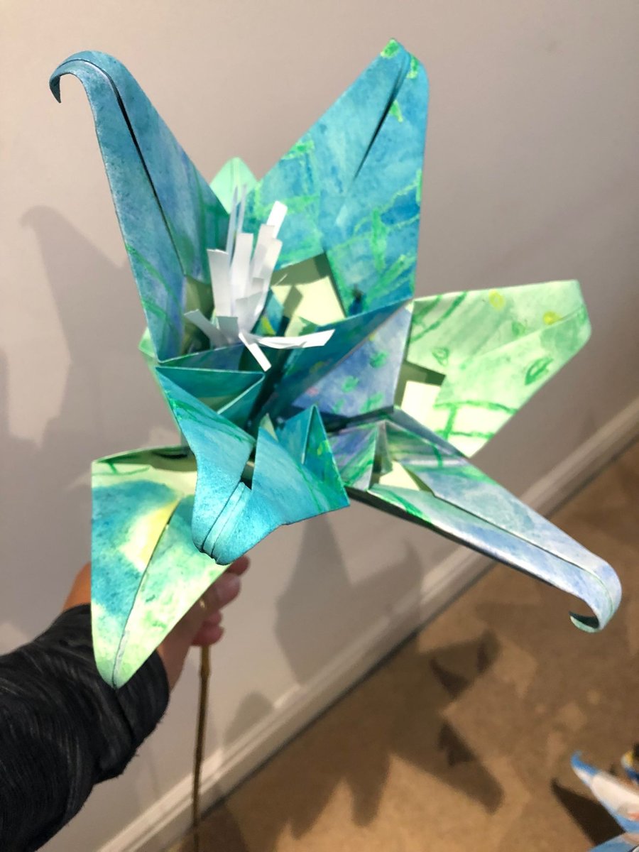 Huge🙏to children and teachers at <a href="/StLaw_Primary/">St. Lawrence Primary</a> for wonderful art theme paintings. Chobham artist Louise Howells has created a funky installation using every painting from every class. It will be at the ARTWORKS art and craft show at Chobham Village Hall this Saturday, 10am-5pm