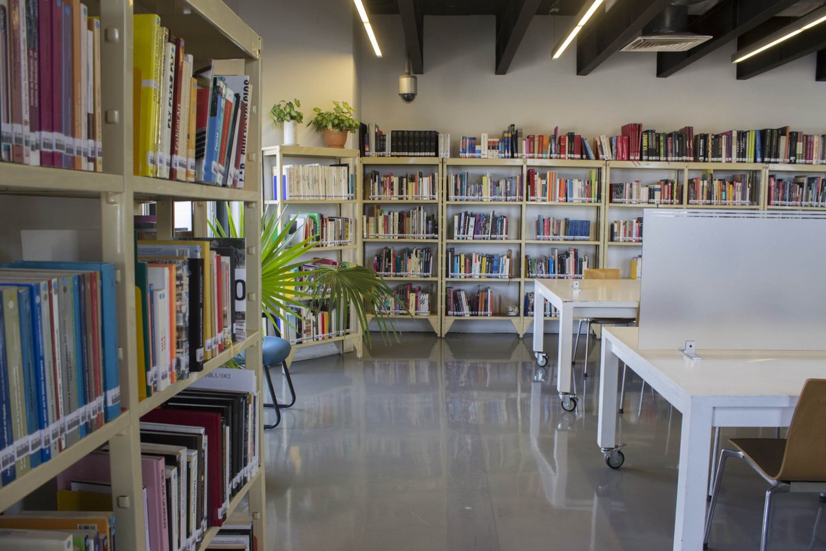 karlaccna's tweet photo. ¡Mapa de Bibliotecas de la CDMX! Diseñado a partir de sus recomendaciones. Descarga gratis aquí: https://t.co/NlBWyxj3PZ

Abro hilo para que vean una probadita lo que tenemos. Habrá actualización constante, así que pasen más recomendaciones. RT 💛 https://t.co/HJwZQN0Nbm