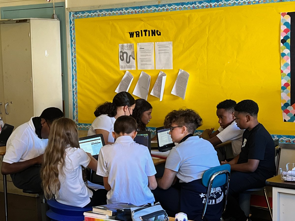 Mrs. Davis (Spano) tweet media