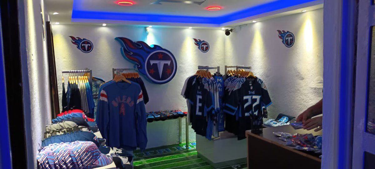 Skullspliter1's tweet photo. Being a @Titans fan living in Mexico is a bit hard to meet other Titan fans,but mostly finding gear to represent our #Titans ,that why we created this space #terrazatitan for us fans to get together enjoy games and find a bit of gear @TitansFamilyMex making 🤠community #TitanUp https://t.co/q4FSj9O97l