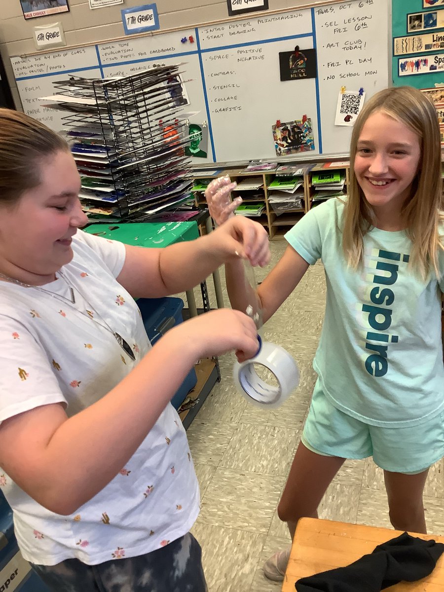 Art Club had their first meeting today!  Students are creating a cast of their hands to eventually become ghost decorations. <a href="/JerlingJayhawks/">Jerling Junior High</a> <a href="/ProrokLeads/">Daniel Prorok</a> <a href="/MrsHalperEDU/">Dana Halper</a>