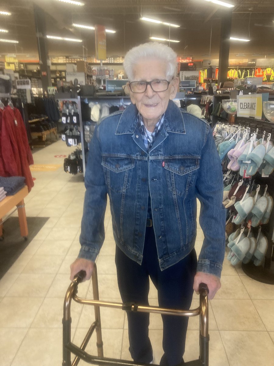 When your 101-year-old father wants to get himself a @LEVIS jean jacket, you take him to @MarksCanada and get the man a jean jacket! #cooldude