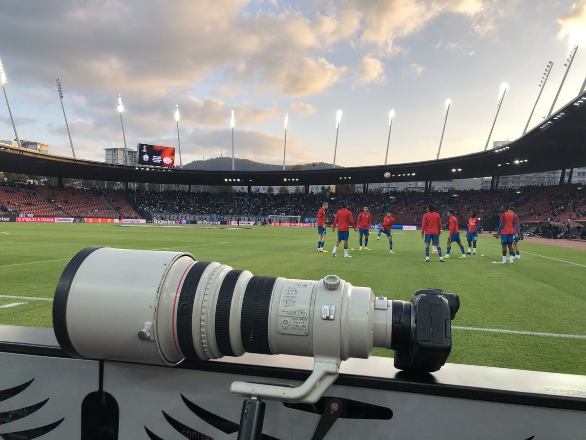 raymondzwolle's tweet photo. #floodlightfriday Stadion Letzigrund #sweiz Fc Zurich - PSV https://t.co/KDuH1wyMrb