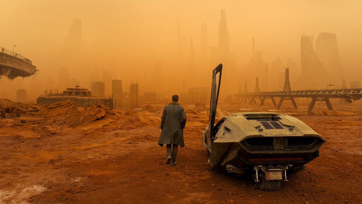 DiscussingFilm's tweet photo. 5 years ago today, ‘BLADE RUNNER 2049’ released in theaters. https://t.co/jRjVk3FKc1
