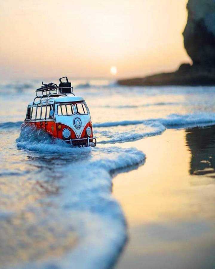 ha__r__f's tweet photo. _ ولسوف يمضي بك الزمن وتُعلمك الأيام ان جُعبة الحياة مليئة بما لا تتوقع🥀🔕 .............. https://t.co/PO3J2ZESxJ