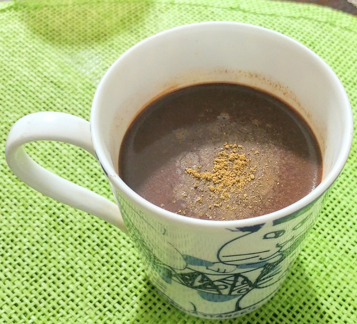 朝も冷える😭💦
ので、まずは【レンチンのみ! 豆乳ホットチョコレート】でお腹を温めました🍫☕✨

牛乳でもOK!
チョコレートの代わりに小さじ1くらいのチューブ生姜で飲んでもほっこり☺️ 