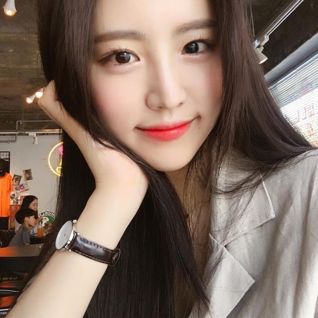 thutuyen002's tweet photo. Life is like riding a bicycle, to keep your balance , you must keep moving https://t.co/KXjqueHibs