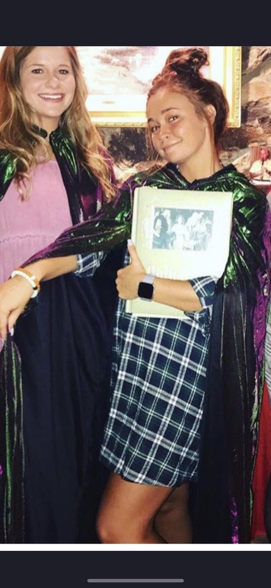 skaggs_bella's tweet photo. in honor of spooky szn enjoy:) https://t.co/8mInsOTllS