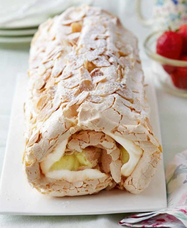 DreamyTechGirl's tweet photo. Lemon meringue roulade!
recipe @ https://t.co/CiipFHInAQ https://t.co/4Lho5CwrI3