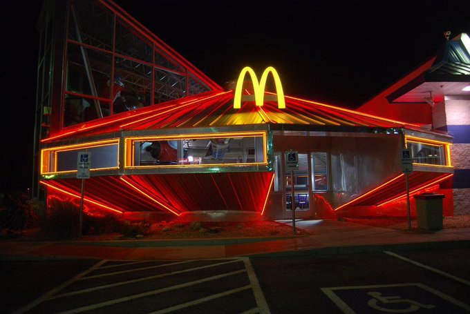 This McDonald's in Roswell, NM that looks like an UFO