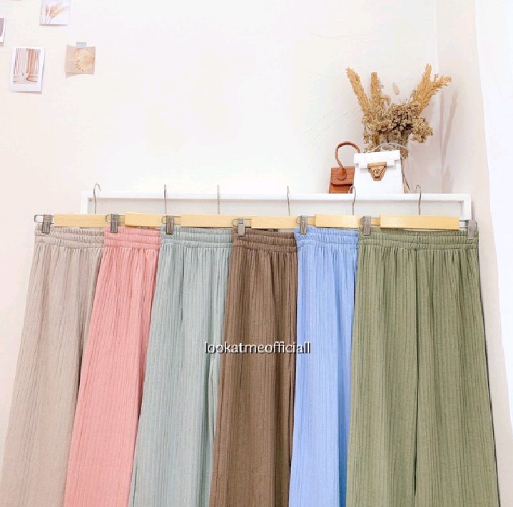 browklynbaby_'s tweet photo. ✨ Rekomendasi Kulot Warna Pastel ✨

1. https://t.co/NCMJ3mcrNu
2. https://t.co/eFOzslIKxx
3. https://t.co/WrAJPbmXn1
4. https://t.co/BfzFMYN1vS

#LetsLove_Indonesia #racunshopee https://t.co/8t0GPjHD4K