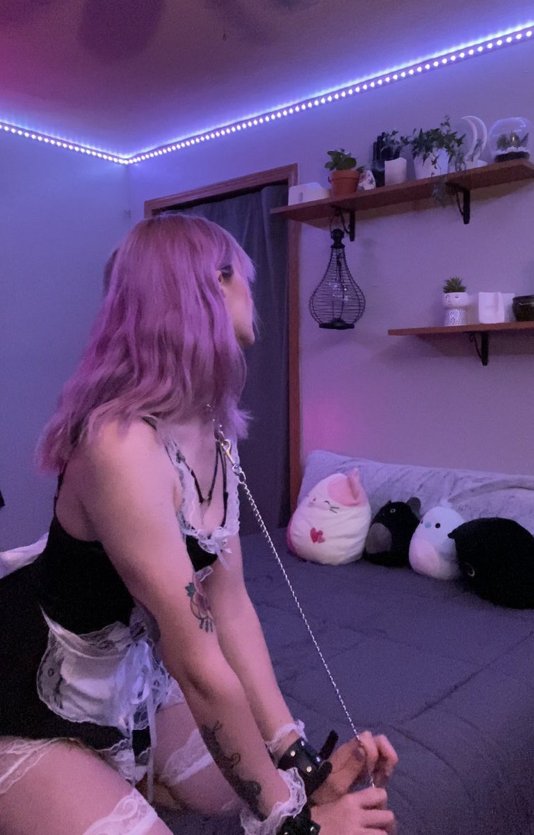 trotsets's tweet photo. switched from doing only ppvs to doing a monthly subscription and u get 50% off for the first month 🤠 

https://t.co/roN7qVj4Ay

currently have a mix of types of pics &amp; vids, 38 uploads total rn https://t.co/5wZ6YmbShz