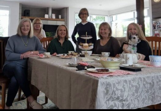 I was so honoured this morning to join a breast cancer fundraising event and raise money for <a href="/SweetLouiseNZ/">Sweet Louise</a>. Thankyou to the <a href="/AngelaGattung/">Angela Gattung</a> of the Gattung Foundation for organising it.
<a href="/TheresaGattung/">Theresa Gattung</a>