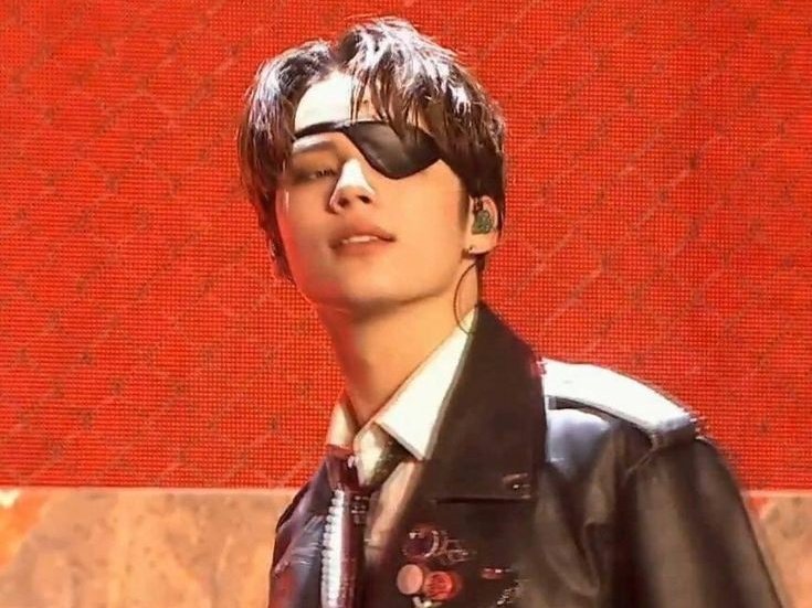 kaiiminty's tweet photo. this huening kai rapper really is something else https://t.co/JZFfHDl2Eg