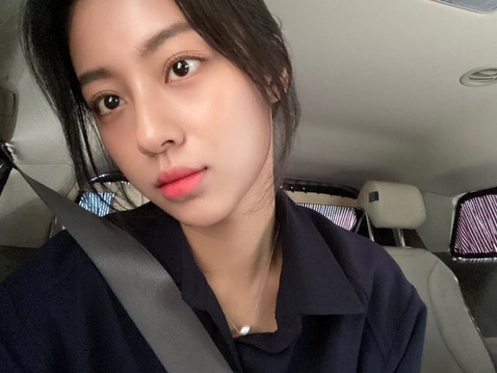 kmicnah's tweet photo. I'm sending positive vibes your way in the hope that this beautiful morning treats you well. I was hoping that you could shed some light on the activities that you have planned for today. Bear in mind that you should akways keep a cheerful attitude, no matter what! https://t.co/QbGZ5ITls4
