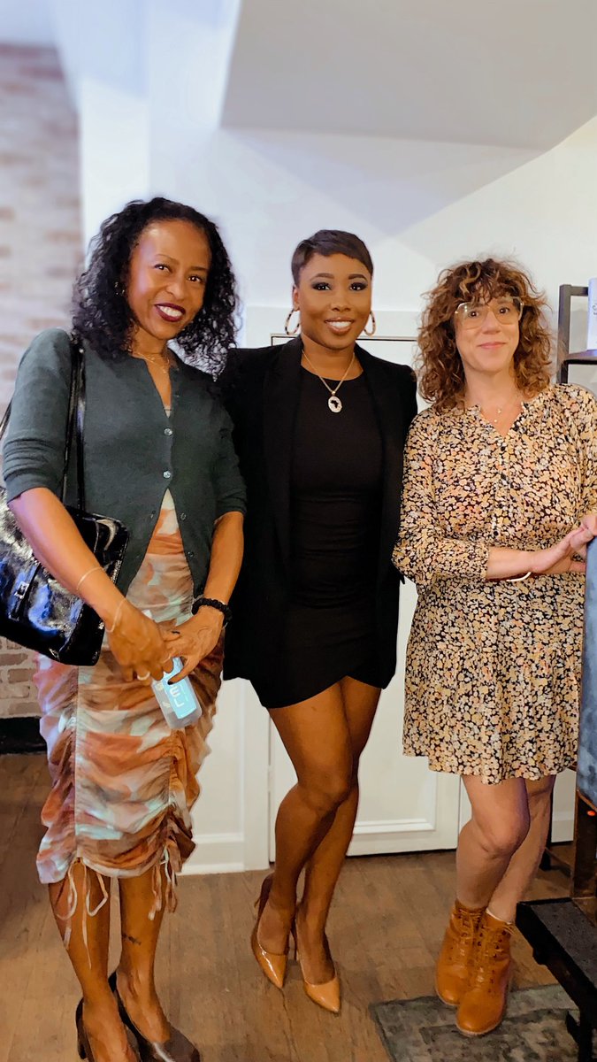 OkayCharisse's tweet photo. Wonderful conversation tonight with award-winning authors and all around bad ass women, Ladee Hubbard  and @jamiattenberg at @NolaArtBar1 ! We will see you next month for our next #ConversationswithCreatives! https://t.co/PleMyzWTPJ