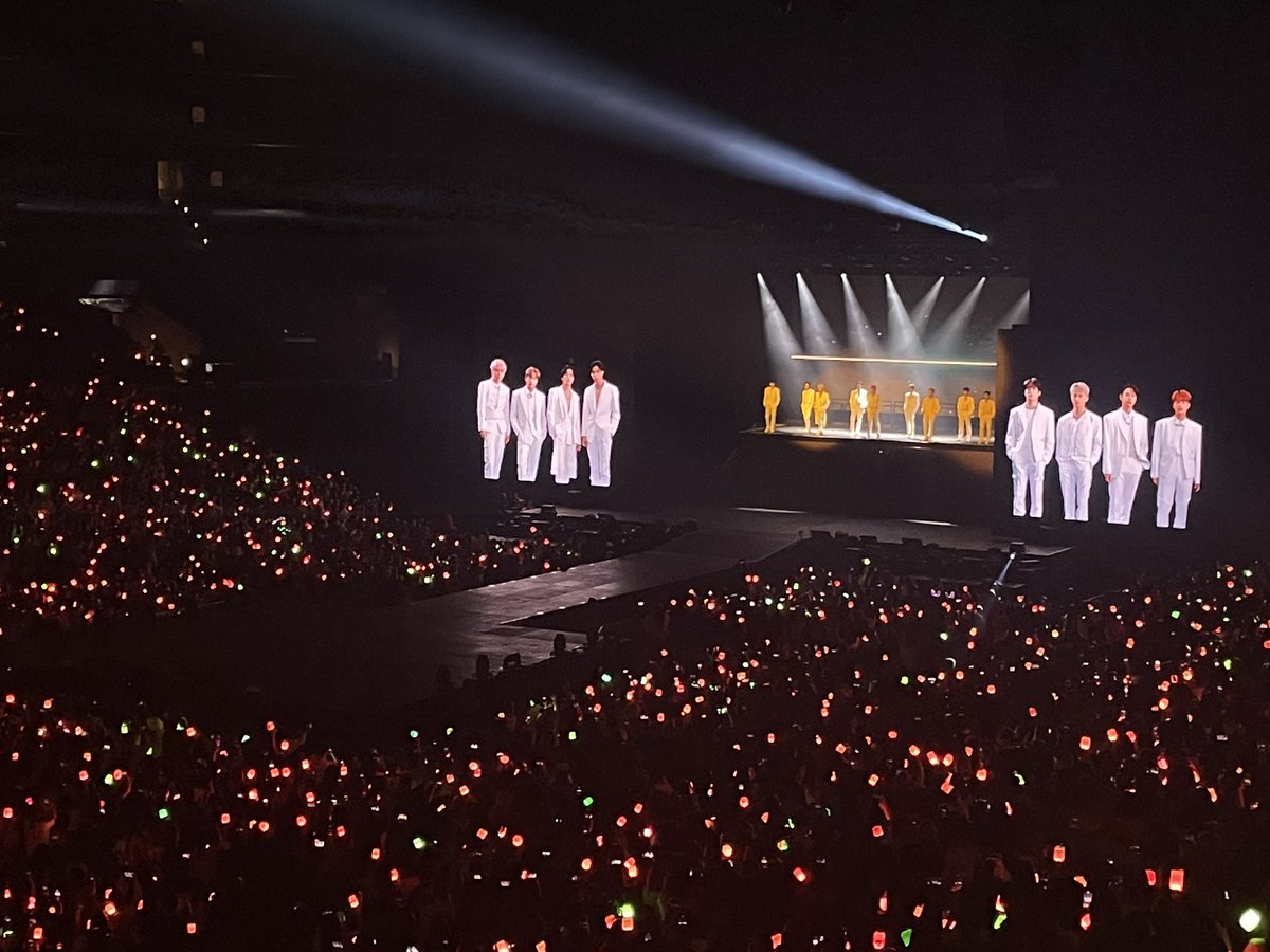 jukyusquare's tweet image. nct 127 the link los angeles setlist/live tweet thread