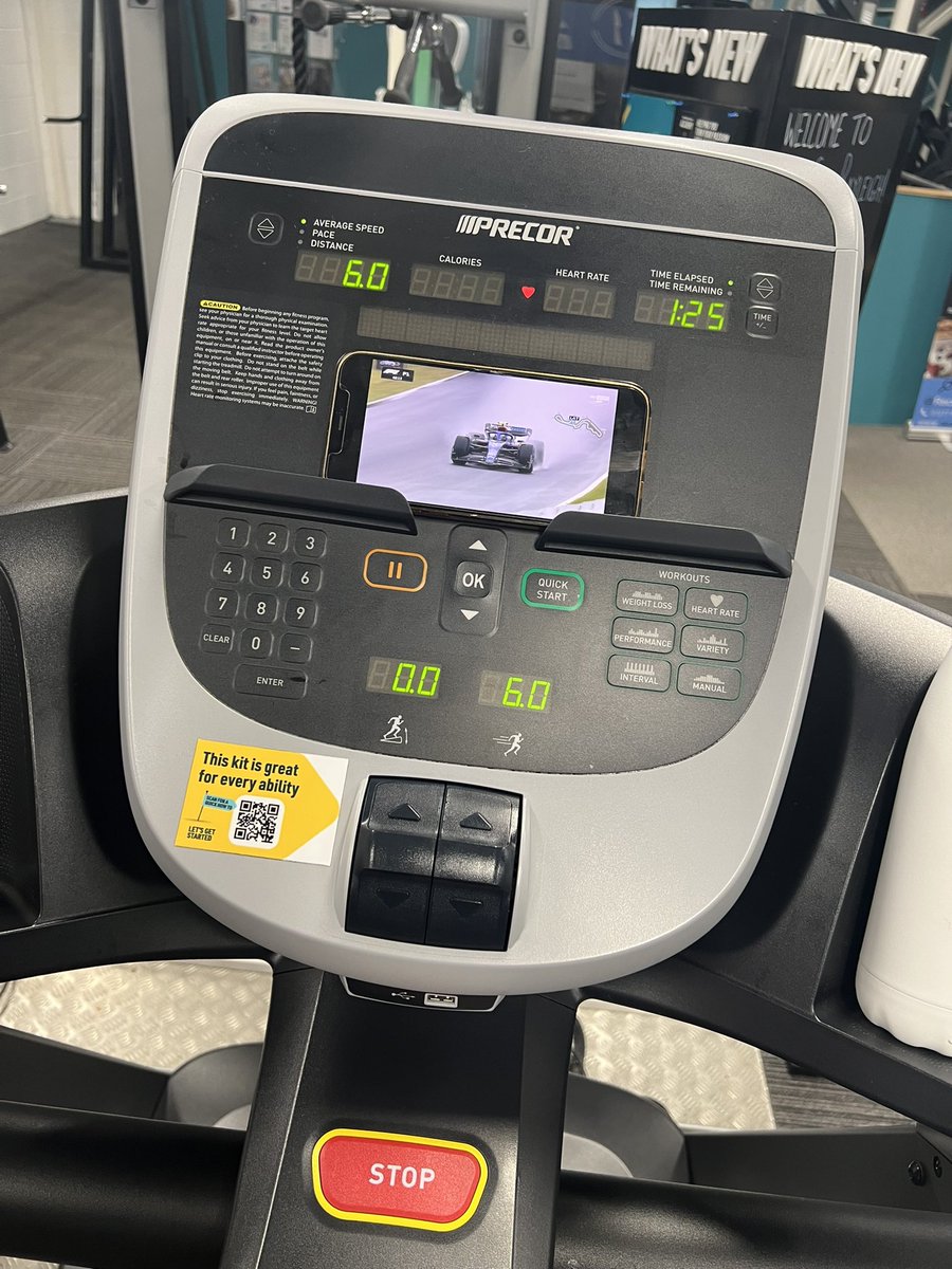 ellenfield's tweet photo. @SkySportsF1 watching from the gym! 4am club! #SkyF1 https://t.co/Z6ErQdcsdt