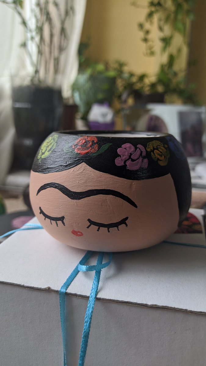 Mandirena_'s tweet photo. Personajes y más! https://t.co/px0FqN9omn