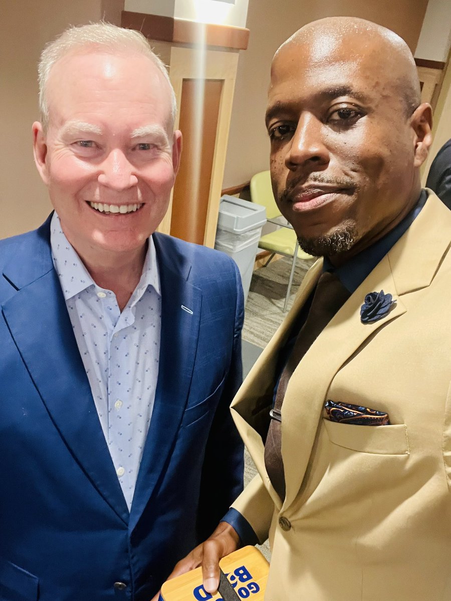 TereanceMoore's tweet photo. #GoForBold Milestone Celebration Event! OKC’s former Mayor and inspiration for Washington County’s MILLION POUND CHALLENGE, @MickCornett , joined us to share his journey to building a healthier, thriving community.

TMC is honored to serve on the steering community. https://t.co/3rW8QZ44uP