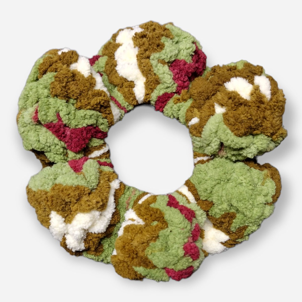 handmadebynina's tweet photo. New SUPER Chunky Scrunchies! These 3 new super soft, super chunky crochet scrunchies just went live in my online store!
https://t.co/8NHf7ERYaN

#scrunchies #handmade #yarnlovers #crochet #smallbusiness #giftideas #hollidayshopping #thickhair #longhair #bunhairstyles #curlyhair https://t.co/YAQjC0uSg4