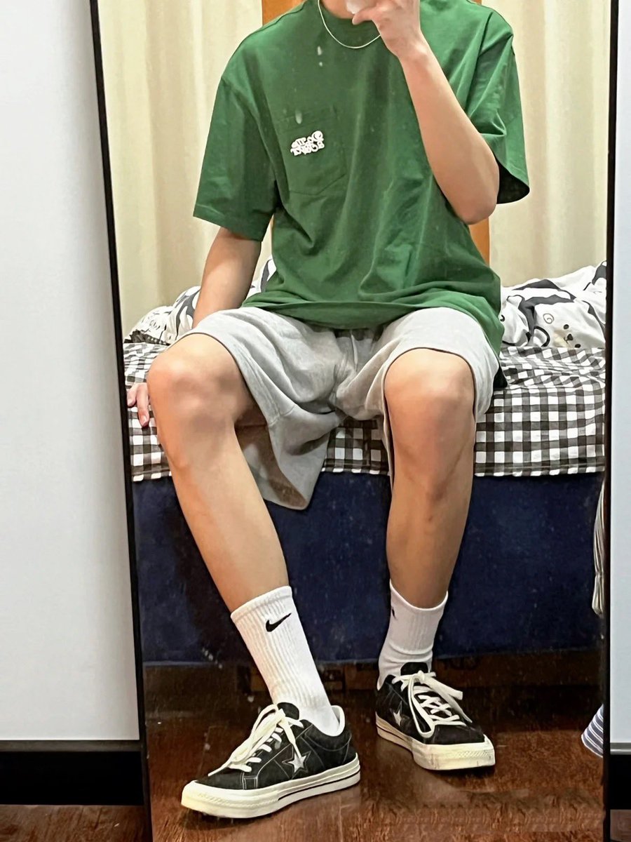 Me__work's tweet photo. 熊猴太难了🥹😤 https://t.co/Q8z6Kus56P