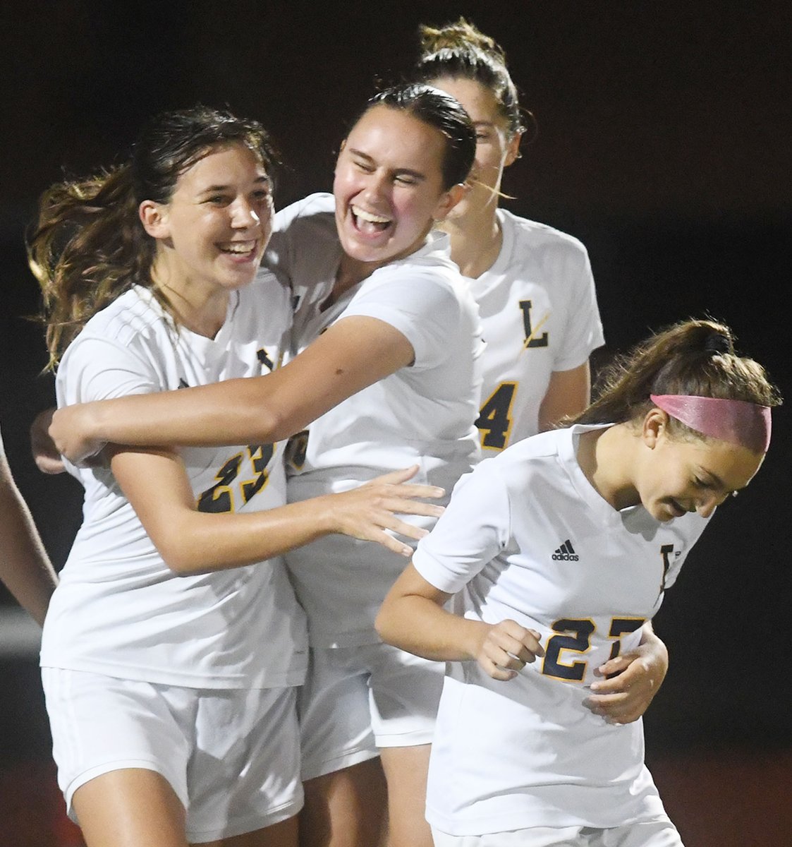 John Shish (@jshishmaniannb) on Twitter photo PHOTO GALLERY Ledyard beats NFA 1-0 in girls soccer bit.ly/3SMOHug <a href="/NorwichBulletin/">The Bulletin</a> <a href="/nfaschool/">Norwich Free Academy</a> <a href="/NFA_Athletics/">NFA Wildcats</a> <a href="/GoECCAthletics/">ECC Athletics</a> <a href="/ledyardsports/">Jim Buonocore</a> #ctgsoc Photos by John Shishmanian PHOTO GALLERY Ledyard beats NFA 1-0 in girls soccer bit.ly/3SMOHug <a href="/NorwichBulletin/">The Bulletin</a> <a href="/nfaschool/">Norwich Free Academy</a> <a href="/NFA_Athletics/">NFA Wildcats</a> <a href="/GoECCAthletics/">ECC Athletics</a> <a href="/ledyardsports/">Jim Buonocore</a> #ctgsoc Photos by John Shishmanian