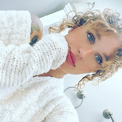 _Makayla021's tweet photo. https://t.co/8YUmuft11x