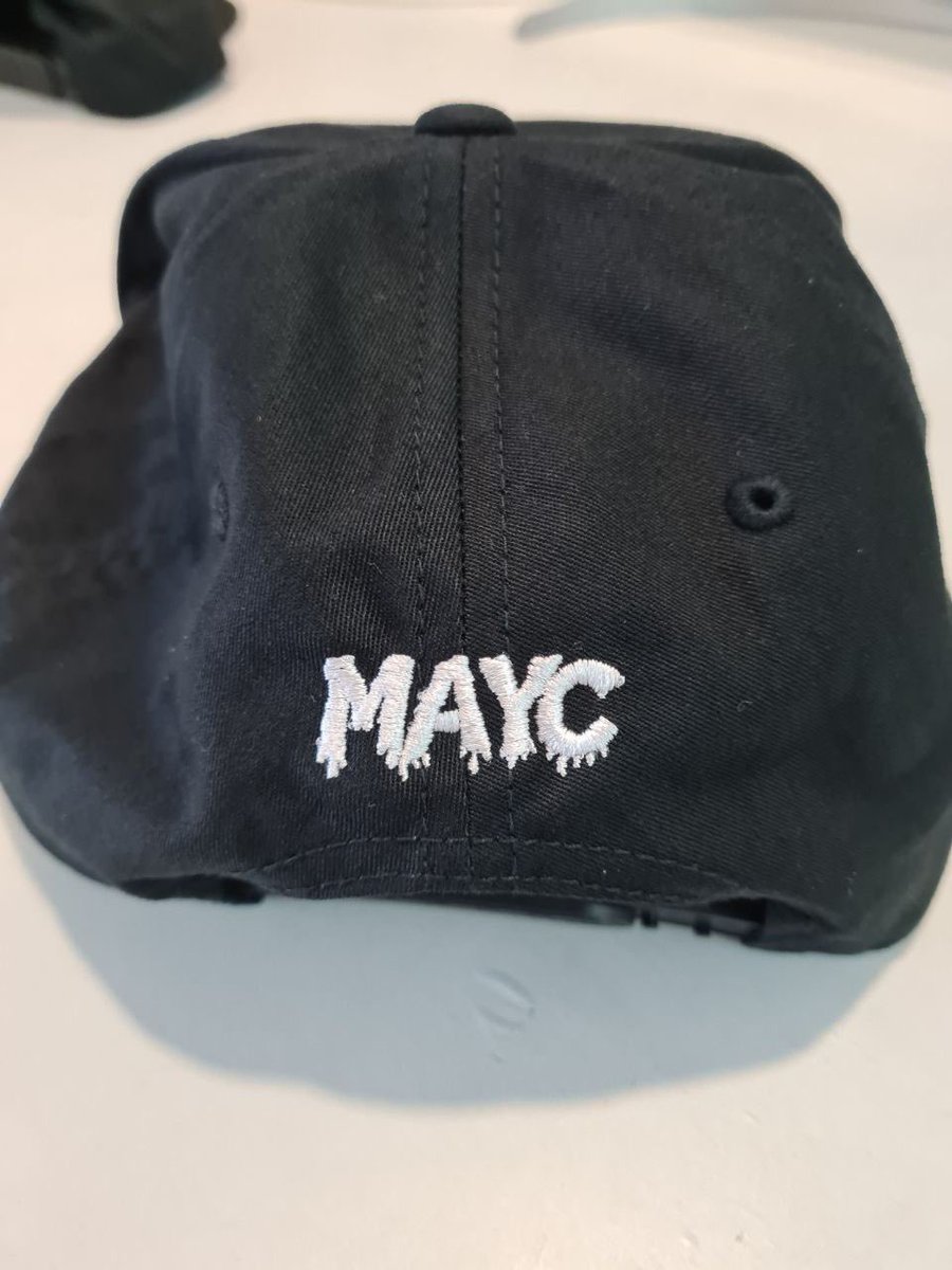 MailRats_'s tweet photo. MailRats goes Ape 🎁🎁🎁

Giving away 1x MAYC smart contract SnapBack 🧢

To enter: 
1) Follow @MailRats_ 
2) Like &amp; RT ❤️
3) Tag your besties 🧚‍♂️

Giveaway ends on 12 October 2022 

Good luck! 

#nft #free #mayc #mailrats #chat2earn #dm #eth #crpyto https://t.co/wYseTWcc1r