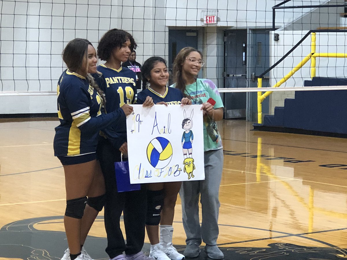 LocklandLocal's tweet photo. Tonight we honor our Senior student-athletes from the VB program. To say that we will miss them is an understatement &amp; we are very proud of the way each of you represent yourselves, our school, the program &amp; your families. #PantherPride #EquipEngageMotivate #HabituallyHopeful https://t.co/ymIwstxH1A