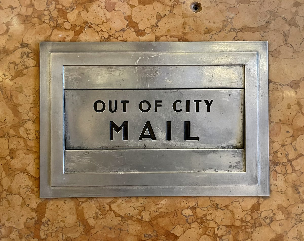JoshLipnik's tweet photo. Art Deco Lettering of Cincinnati https://t.co/IubxxLYpVE